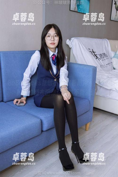 BoBoSocks袜啵啵 - 跟着周周，免费探秘她的睡衣图集！绝对不要错过哦-卓蓉岛