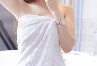 GIRLT果团网 - 莫雅淇的运动写真：挥洒汗水，捧回目光的完美结合