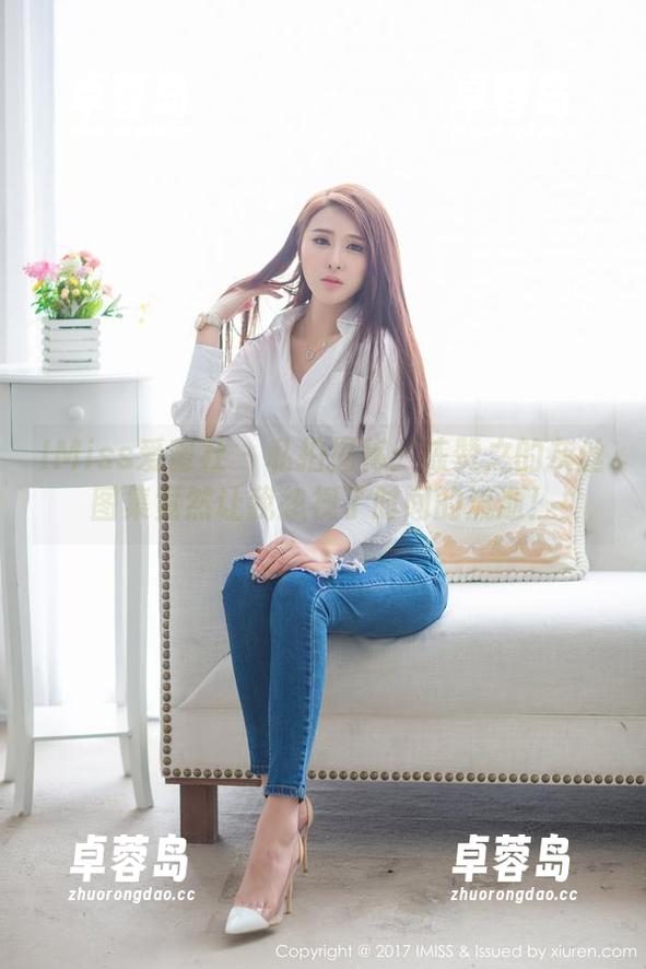 IMiss爱蜜社 - 私拍揭秘：陈赞之的灰丝图集竟然让我忽视了时间的流逝！-卓蓉岛