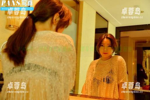 PANS - 吊带与光影碰撞:蘇琪写真图册里的那些秘密-卓蓉岛 PANS - 吊带与光影碰撞:蘇琪写真图册里的那些秘密-卓蓉岛
