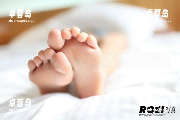 ROSI独家合集，肉丝们的寻常日子，偶尔有点火花？-卓蓉岛