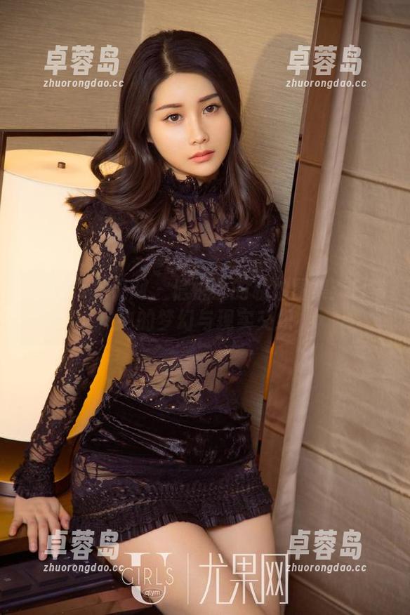 UGirls尤果网 - 信悦儿的私拍图集:日常中的梦幻与现实交织-卓蓉岛 UGirls尤果网 - 信悦儿的私拍图集:日常中的梦幻与现实交织-卓蓉岛