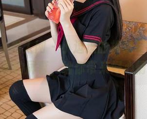 Xiuren秀人网 - 小逗逗的棉袜写真，穿越你的屏幕，给你带来好心情！