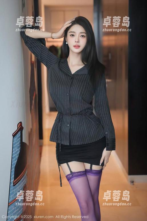 Xiuren秀人网 - 薇薇酱美足合集:无圣光之下的万种风情-卓蓉岛 Xiuren秀人网 - 薇薇酱美足合集:无圣光之下的万种风情-卓蓉岛