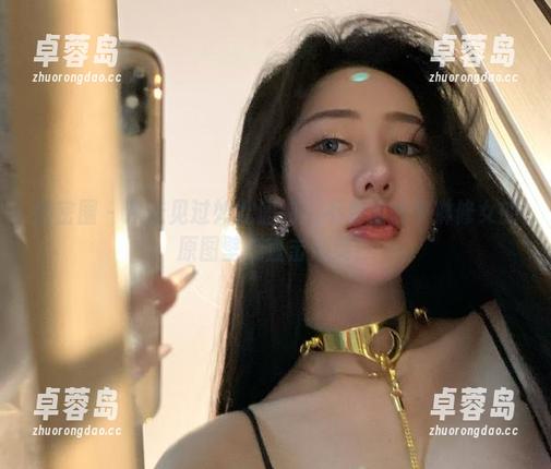 微密圈 - 从未见过如此清纯：不爱笑的赛琳修女的原图壁纸直击心灵！-卓蓉岛