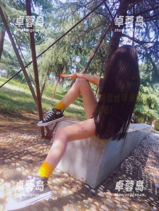 微密圈 - 探索丝月神全集：裤里丝带来的独特感受，赶快下载吧！-卓蓉岛