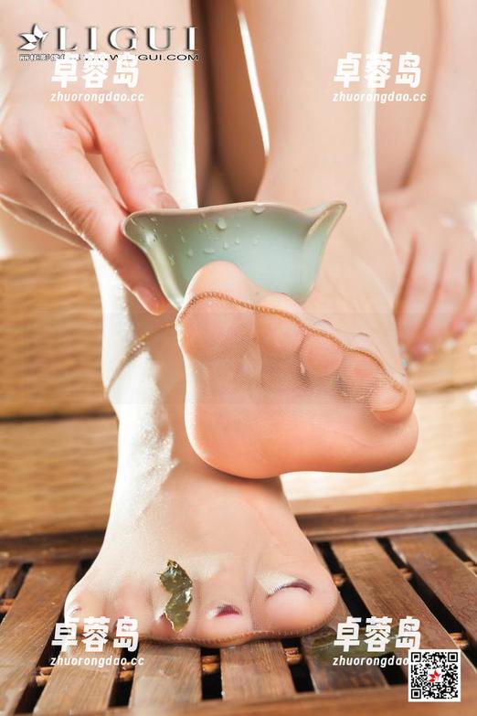 丽柜 - 伊园的海边原图合集：看完这组，竟然有点想去海边走一遭-卓蓉岛
