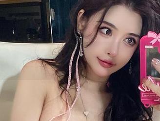 微密圈 - 圣诞红兔在她身边：于芷晴的高清图集，哎呀，这灯光打得真好，想摸一下！