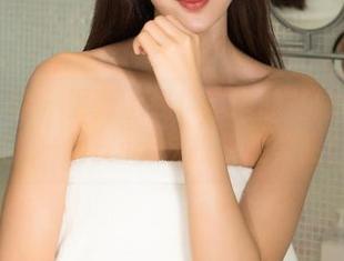 克拉女神 - 更新上线！赵雨静花嫁套图：婚纱+俏皮=无法抵抗的美丽！