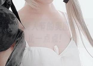 名濑弥七送你情人节的美图作品：甜得不止一点点！