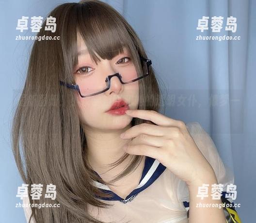 最新图册！小泉学姐吖和她的透明女仆，像梦一样的存在。-卓蓉岛