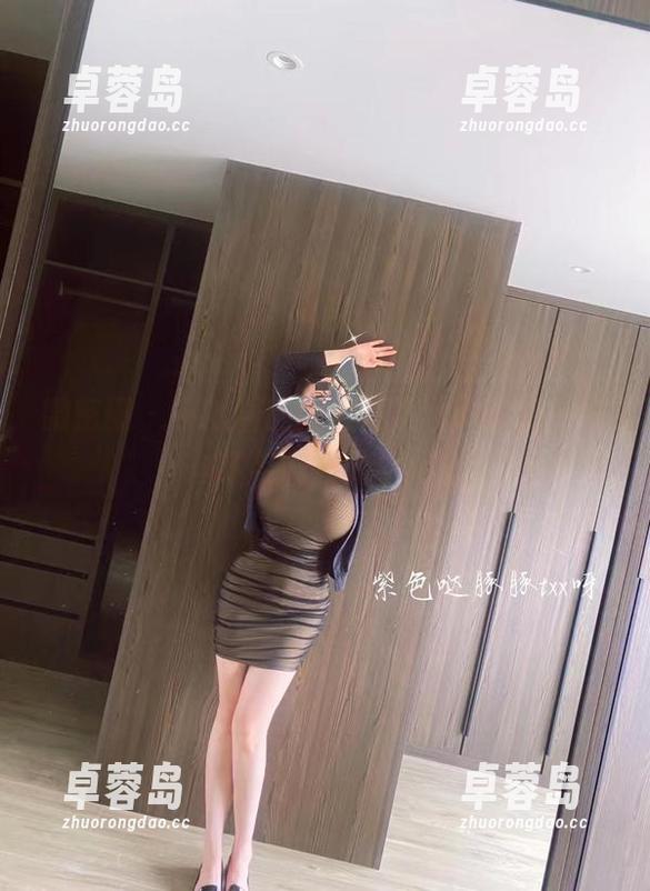 微密圈 - 小芯酱的护士私房写真，融合温暖与微妙的禁忌-卓蓉岛