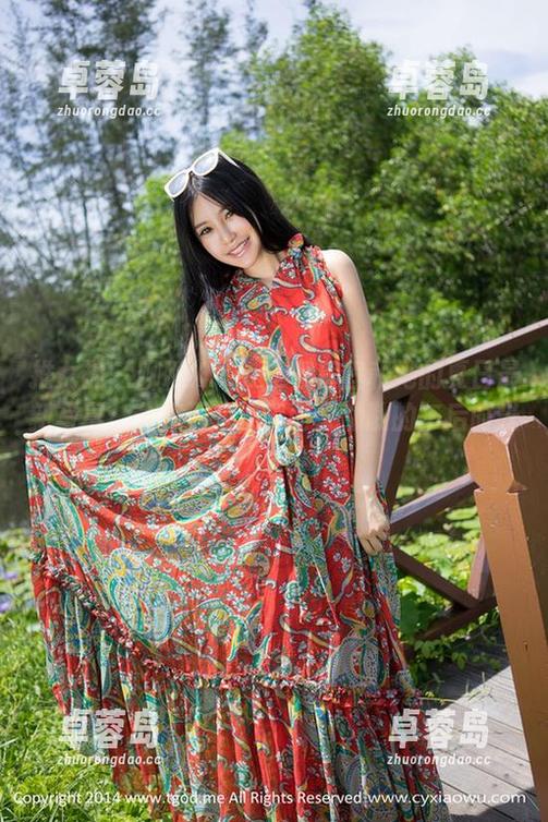 推女神 - 聊聊Kiren_程程程和她的夏日最新写真，分享那些温暖而又懒散的午后时光。-卓蓉岛