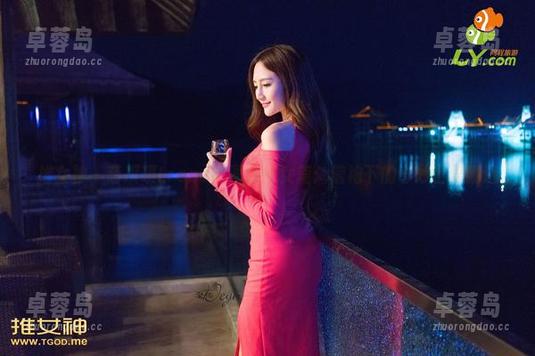 推女神 - 萌琪琪Lrene的图集修女篇:僧袍下的奇妙世界精选-卓蓉岛 推女神 - 萌琪琪Lrene的图集修女篇:僧袍下的奇妙世界精选-卓蓉岛