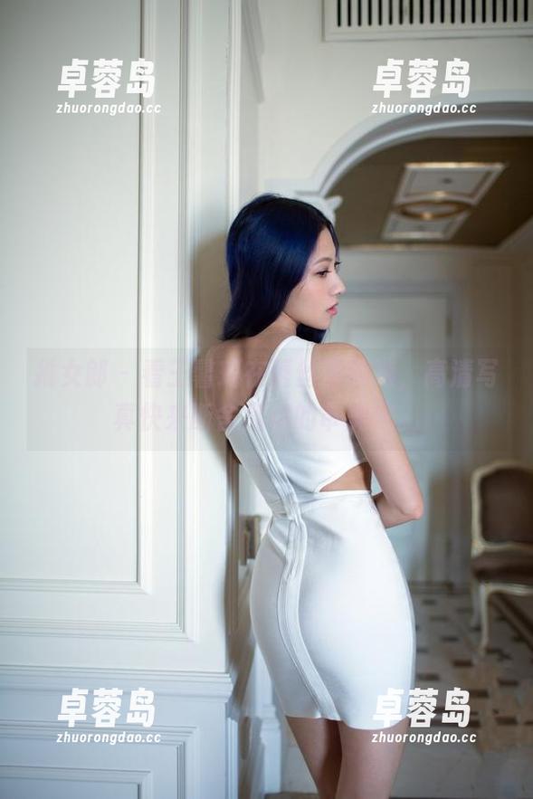 推女郎 - 看王馨瑶在蕾丝里翻滚,高清写真快来断舍离你的审美吧。-卓蓉岛 推女郎 - 看王馨瑶在蕾丝里翻滚,高清写真快来断舍离你的审美吧。-卓蓉岛