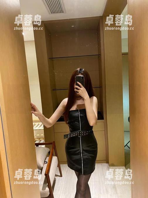 微密圈 - 抓紧啦!最新照片来袭,提袜少女双人写真,穿袜子的乐趣无敌!-卓蓉岛 微密圈 - 抓紧啦!最新照片来袭,提袜少女双人写真,穿袜子的乐趣无敌!-卓蓉岛