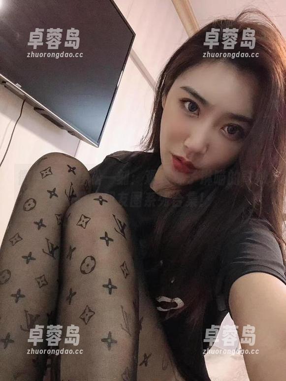微密圈 - 轻松一刻：观看林子琳喵的奇妙微信朋友圈系列合集！-卓蓉岛