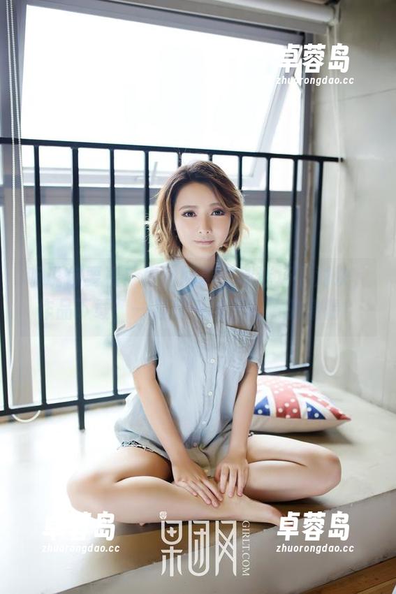 听说你要看!果团网美女球迷场下对决,作品下载,一起感受呲牙咧嘴的激情!-卓蓉岛 听说你要看!果团网美女球迷场下对决,作品下载,一起感受呲牙咧嘴的激情!-卓蓉岛