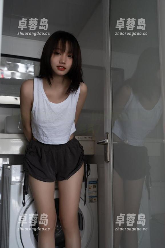柒柒要乖哦的私拍：一封给家庭教师的情书，简直了-卓蓉岛