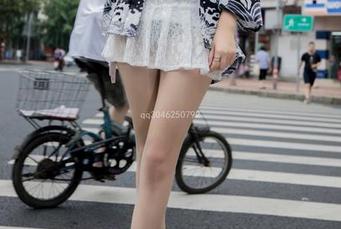 梦丝女神 - 连体衣、福利和图包：莹仙女的魅力一次解决！