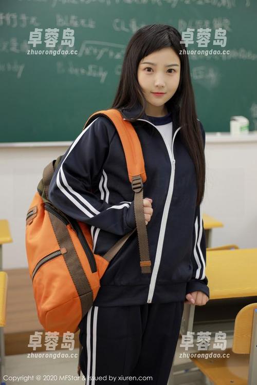 模范学院 - 放肆看,伊小七MoMo的肉丝写真带你进入另一种世界!-卓蓉岛 模范学院 - 放肆看,伊小七MoMo的肉丝写真带你进入另一种世界!-卓蓉岛