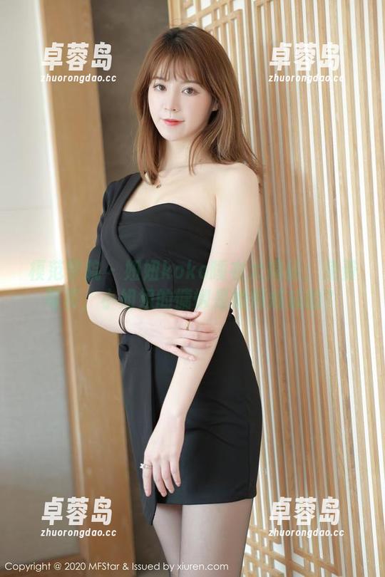 模范学院 - 妞妞koko睡衣大揭秘：免费写真，小姐姐的慵懒是如何炼成的？-卓蓉岛