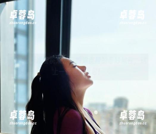微密圈 - 水蜜桃米米与御姐皮裙的奇妙旅程，送上一份私拍图包！-卓蓉岛