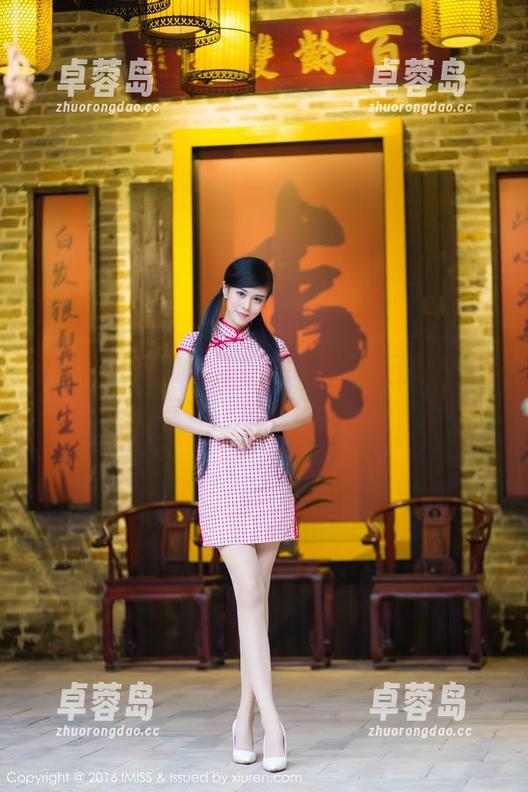 爱蜜社 - 御姐气息扑面而来,李玉洁Daisy写真,点个下载吧!-卓蓉岛 爱蜜社 - 御姐气息扑面而来,李玉洁Daisy写真,点个下载吧!-卓蓉岛