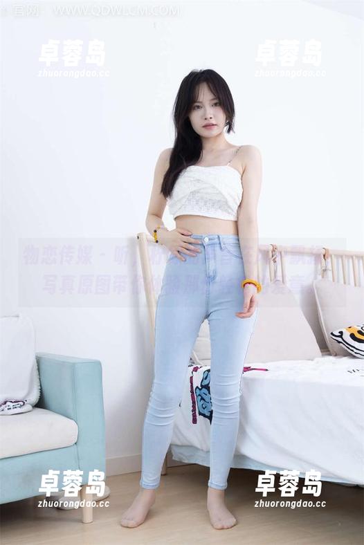 物恋传媒 - 听，柠檬的声音在风中飘扬，写真原图带你体验那份轻松的爱意。-卓蓉岛
