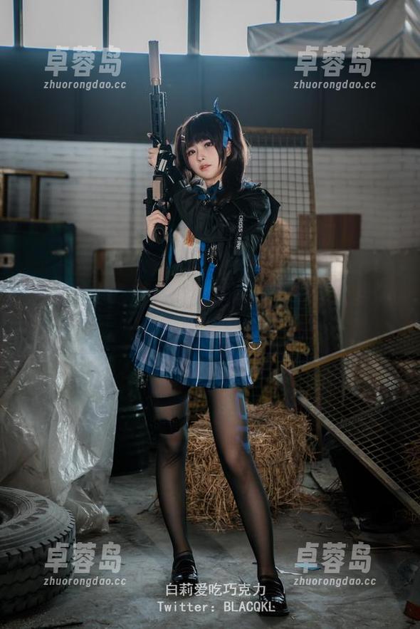 在白莉爱吃巧克力的居家写真里“免费”逛遍每个角落!-卓蓉岛 在白莉爱吃巧克力的居家写真里“免费”逛遍每个角落!-卓蓉岛