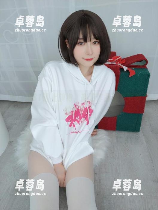 当白银81遇上旗袍，高清作品即将颠覆你的想象！-卓蓉岛