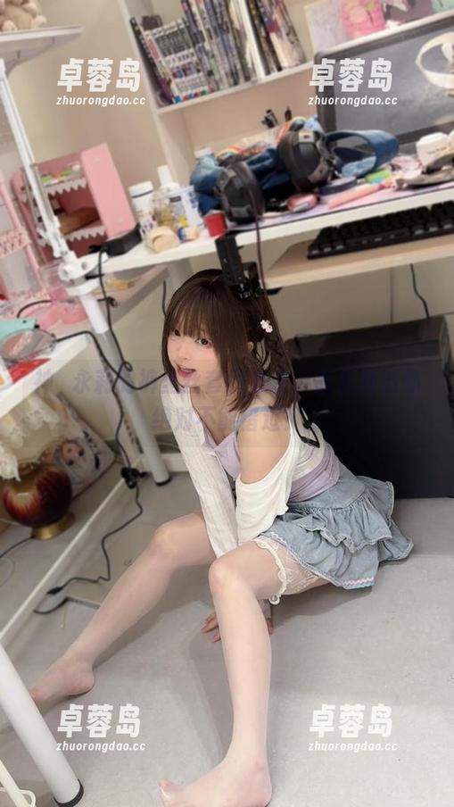 神沢永莉的裤里丝套图来袭,最新潮流你绝对不能错过!-卓蓉岛 神沢永莉的裤里丝套图来袭,最新潮流你绝对不能错过!-卓蓉岛