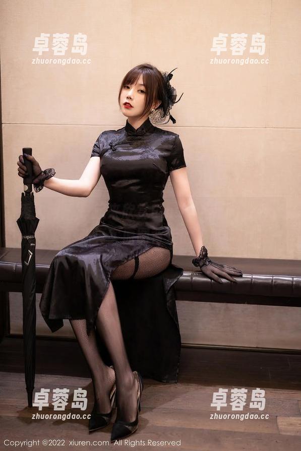 秀人网 - 一起来欣赏Emily尹菲的粉色:超真实原图背后的故事-卓蓉岛 秀人网 - 一起来欣赏Emily尹菲的粉色:超真实原图背后的故事-卓蓉岛