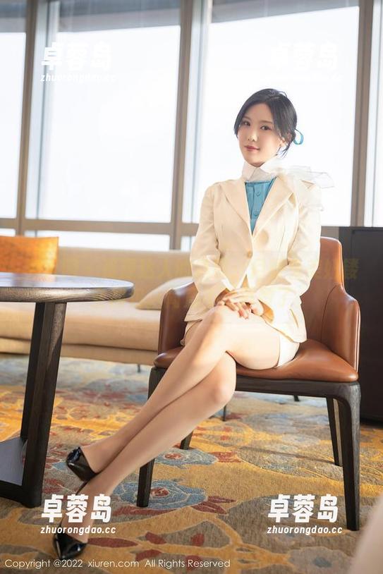 秀人网 - 资源达人的选择：月野兔美妞镂空图包，简直不能再赞了-卓蓉岛