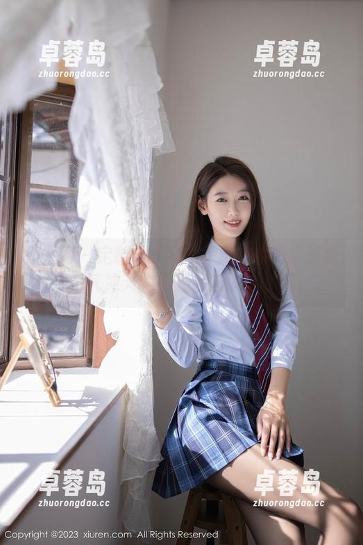 秀人网 - 定制金BABY吖风格的奶牛写真,牛气冲天的同时别忘了心动哦。-卓蓉岛 秀人网 - 定制金BABY吖风格的奶牛写真,牛气冲天的同时别忘了心动哦。-卓蓉岛
