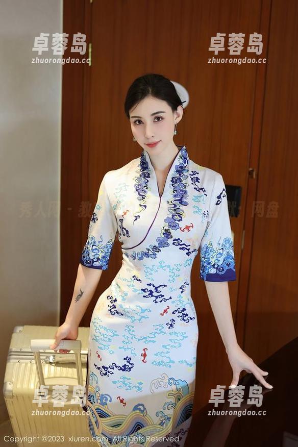 秀人网 - 教室里的‘麦田式’幽默:网盘里的奇闻异事作品-卓蓉岛 秀人网 - 教室里的‘麦田式’幽默:网盘里的奇闻异事作品-卓蓉岛