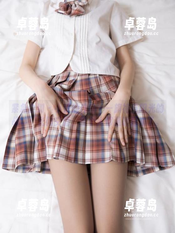紧急企划 - 小婕的作品——旗袍与阳光的战斗:光影交错,整个人都温暖起来了。-卓蓉岛 紧急企划 - 小婕的作品——旗袍与阳光的战斗:光影交错,整个人都温暖起来了。-卓蓉岛