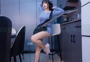 在线解锁自闭颜球球的粉色宇宙，写真一秒让你飘起来