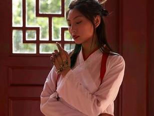 蜜桃社 - 来吧，静香Mandy的短裙和你分享秘密，免费资源通行证已发！