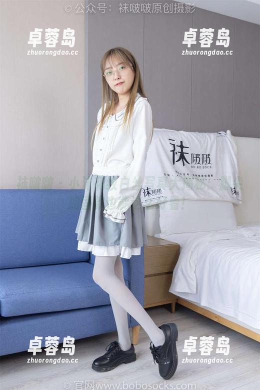 袜啵啵 - 小沫花纹白丝写真大揭秘：脚尖加固款也能这么好看！-卓蓉岛