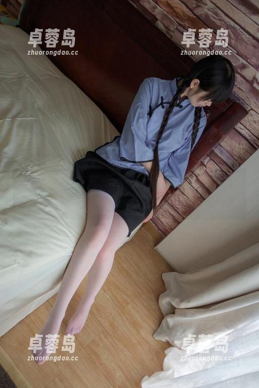 西尔酱的白衬衫美图，光线和温度的完美结合，下载了你绝对不亏！-卓蓉岛