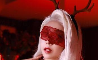 黑白御猫的大胆尝试，赤の森-MerryChristmas图包，既深邃又乍暖还寒！